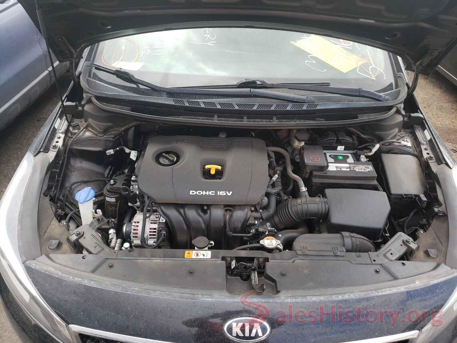 3KPFL4A75JE249035 2018 KIA FORTE