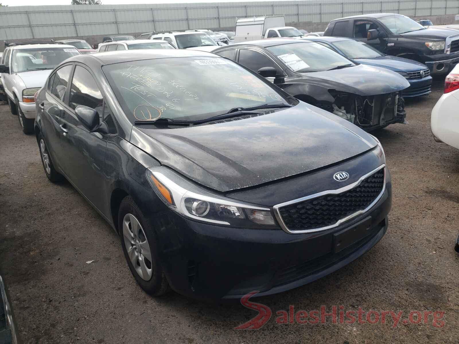 3KPFL4A75JE249035 2018 KIA FORTE