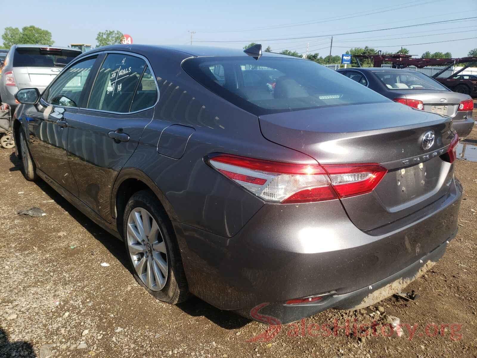 4T1B11HK9KU257568 2019 TOYOTA CAMRY