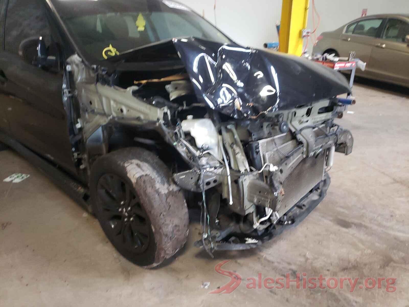 JA4AP3AU4HZ049609 2017 MITSUBISHI OUTLANDER