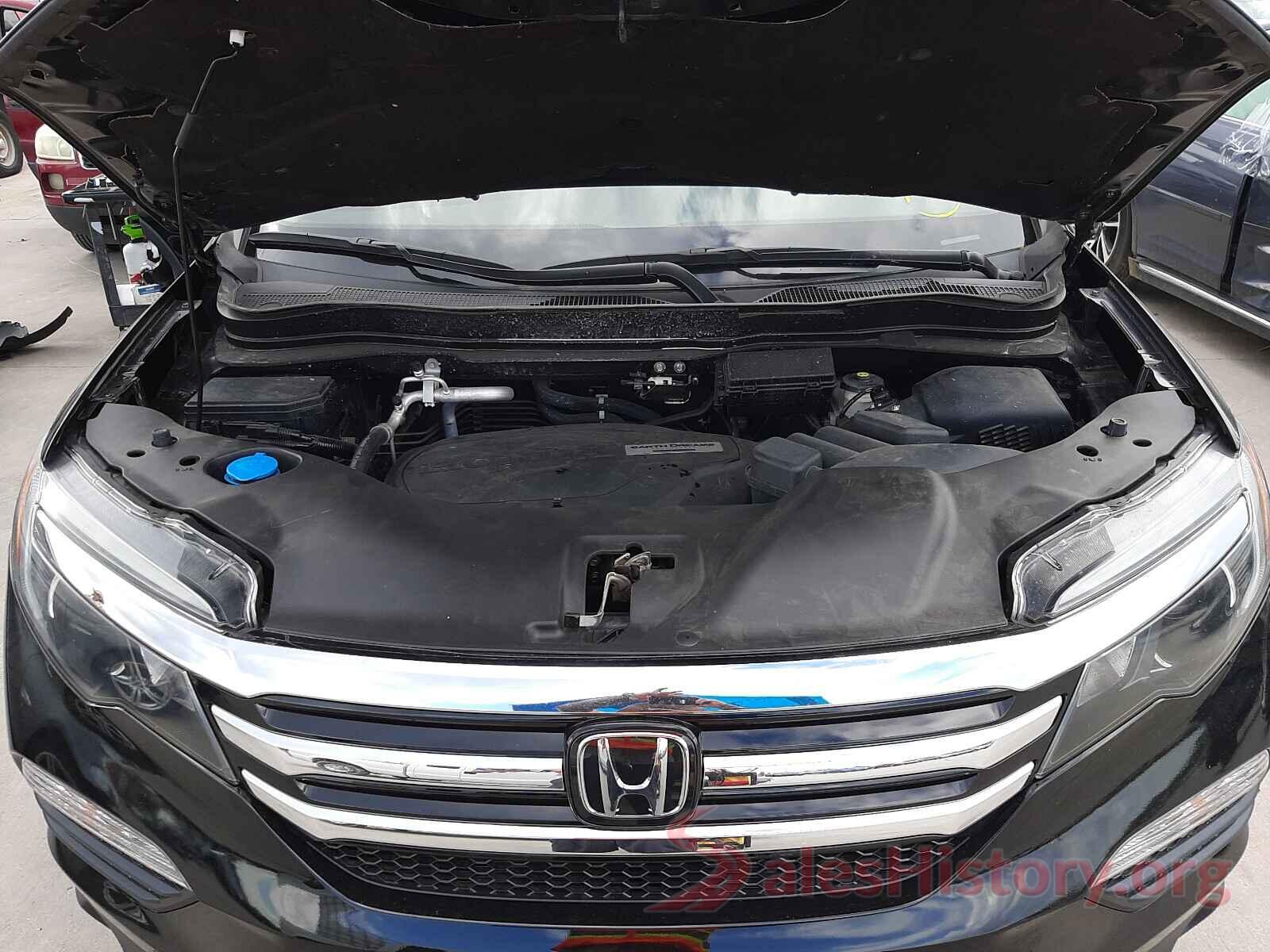 5FNYF5H7XJB013129 2018 HONDA PILOT