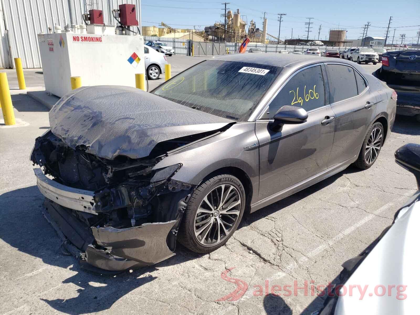 4T1B21HK4JU507925 2018 TOYOTA CAMRY