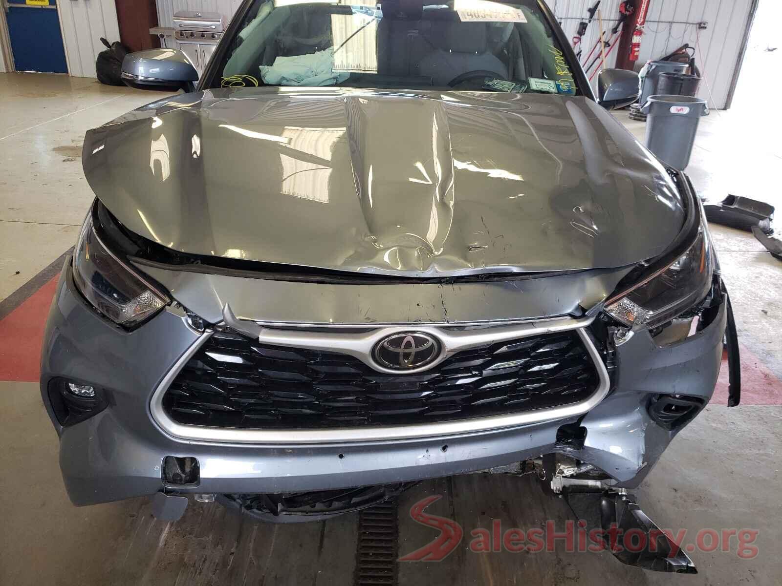 5TDBZRBH0MS065388 2021 TOYOTA HIGHLANDER