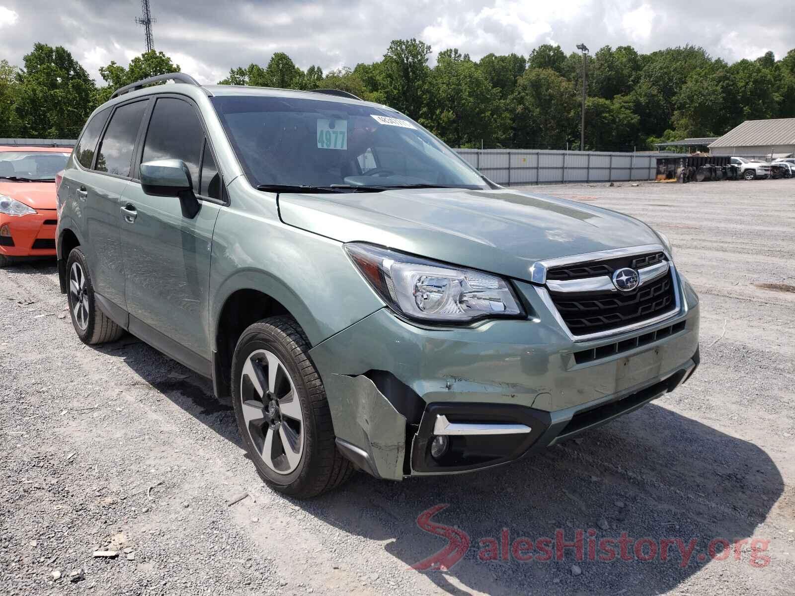 JF2SJAGCXJH526040 2018 SUBARU FORESTER