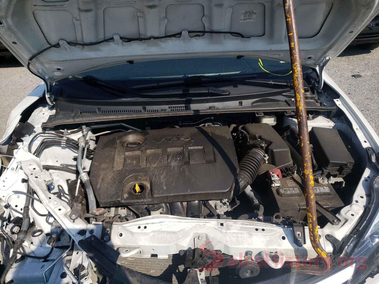 5YFBURHEXHP698524 2017 TOYOTA COROLLA