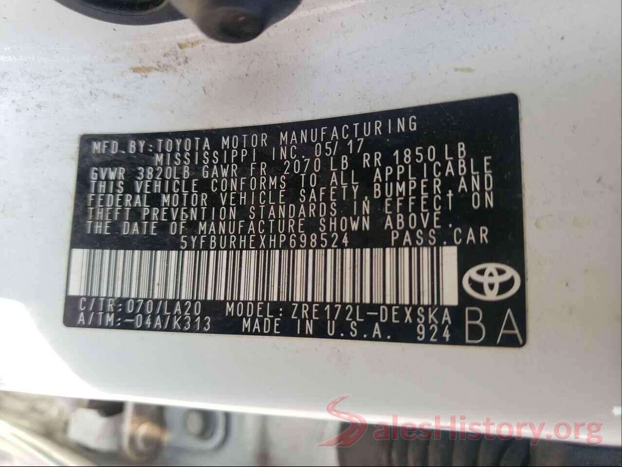 5YFBURHEXHP698524 2017 TOYOTA COROLLA