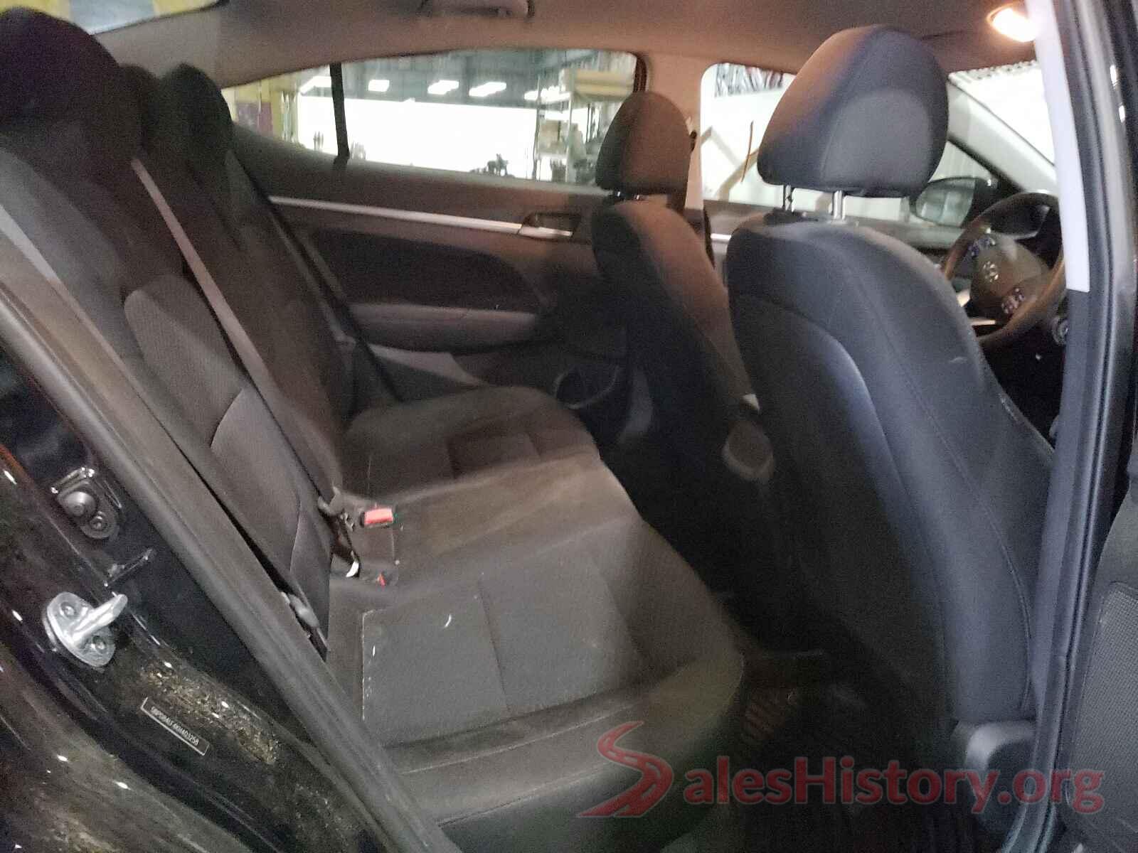 5NPD84LF4KH403258 2019 HYUNDAI ELANTRA