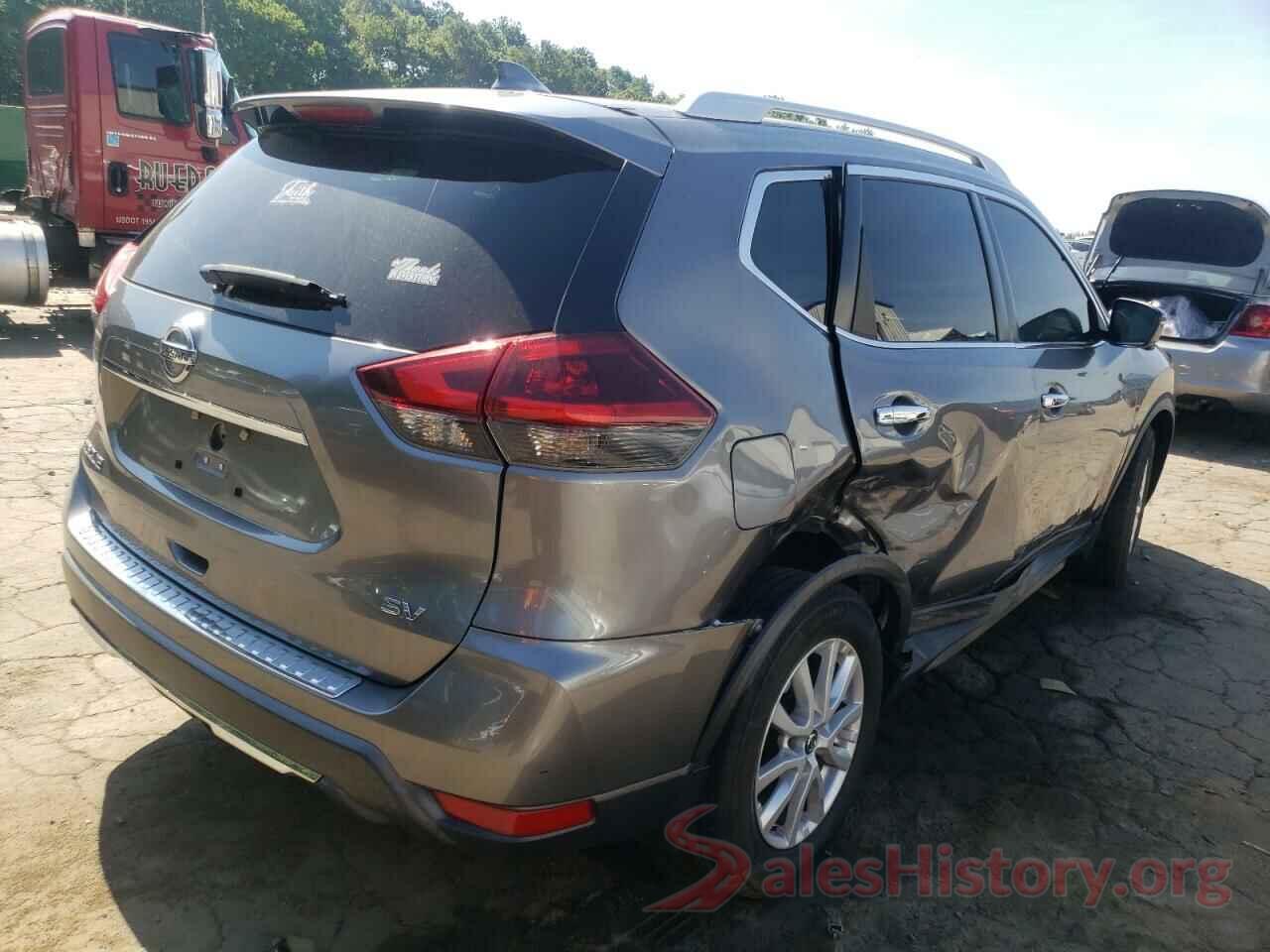 KNMAT2MT7JP605475 2018 NISSAN ROGUE