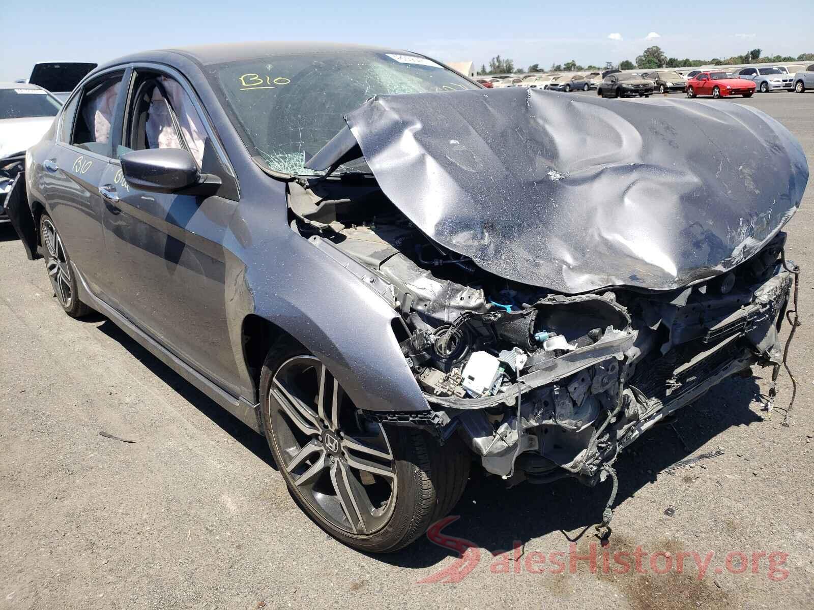 1HGCR2F18HA097695 2017 HONDA ACCORD