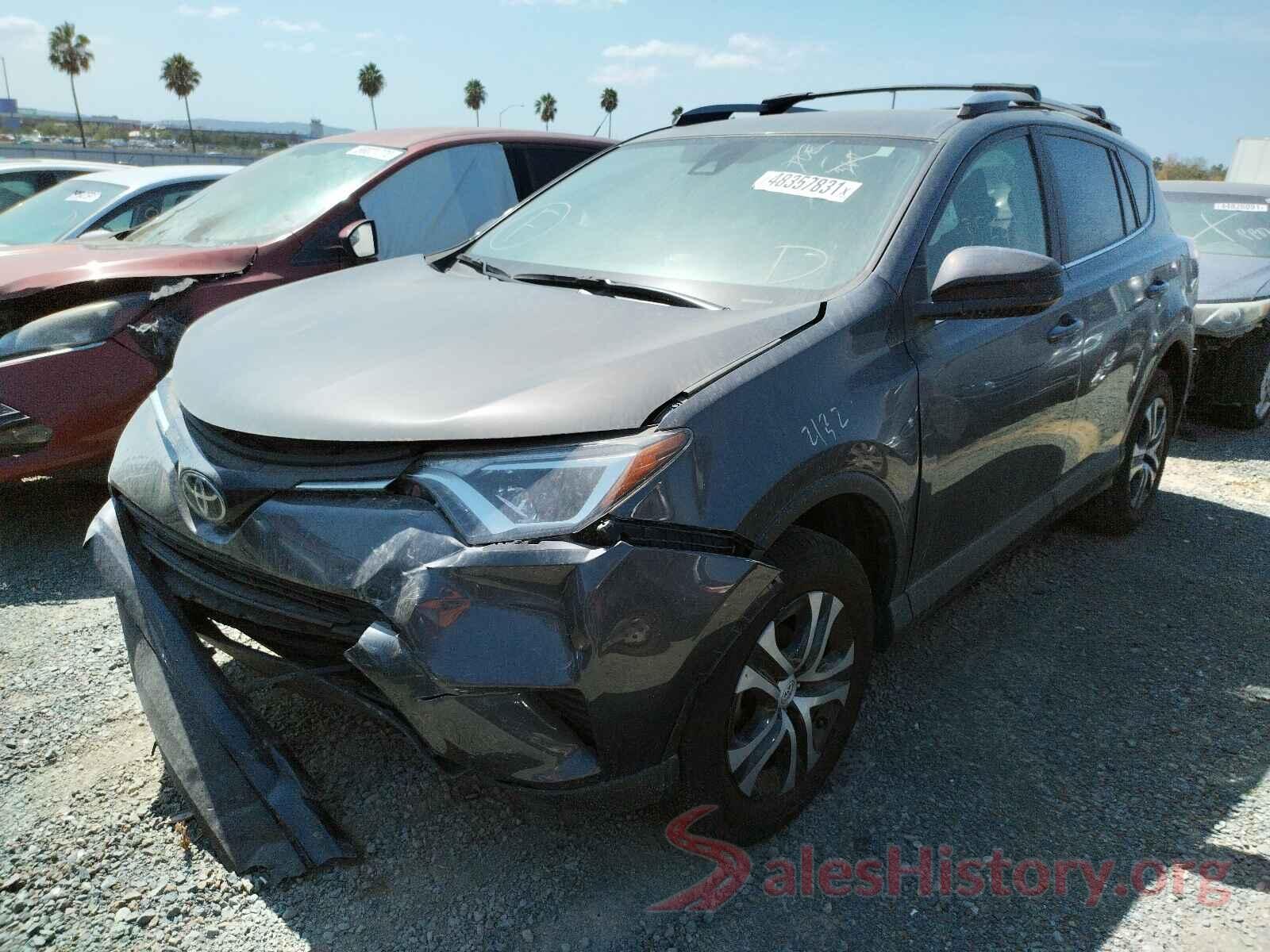 JTMZFREV8HJ116938 2017 TOYOTA RAV4