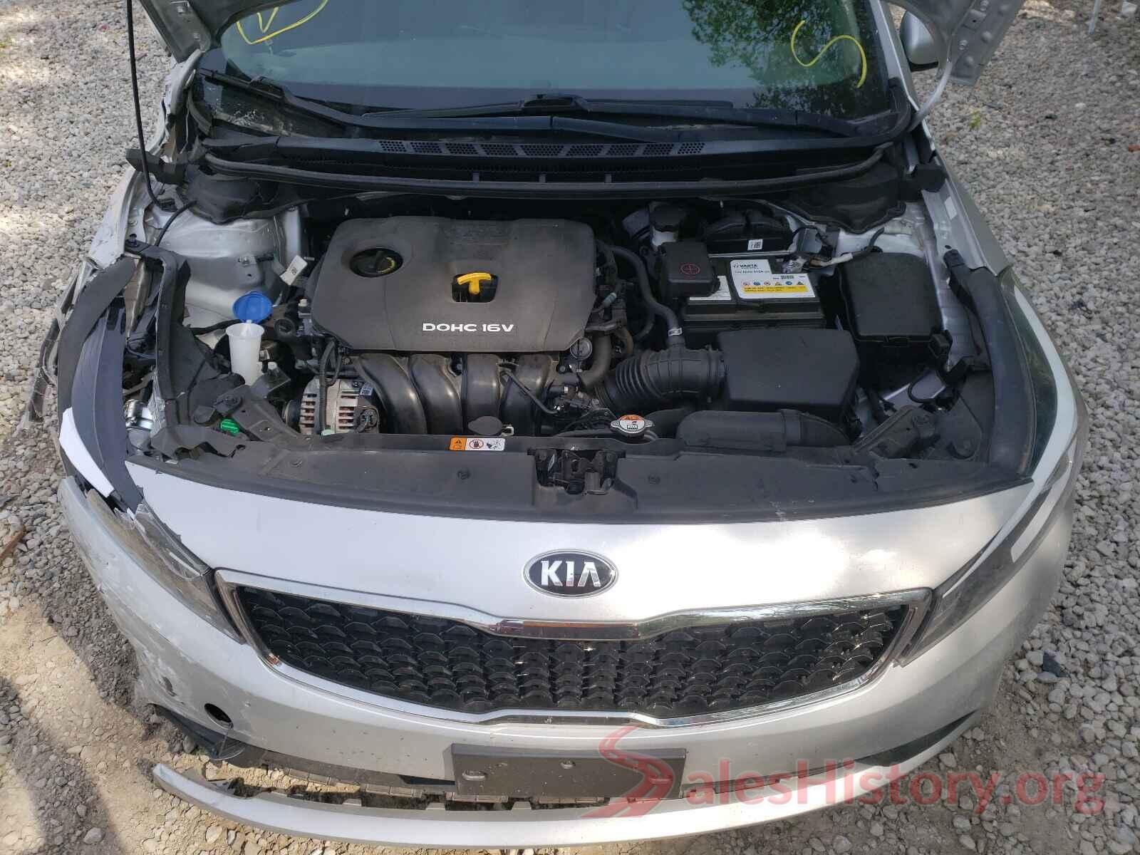 3KPFK4A73JE175276 2018 KIA FORTE