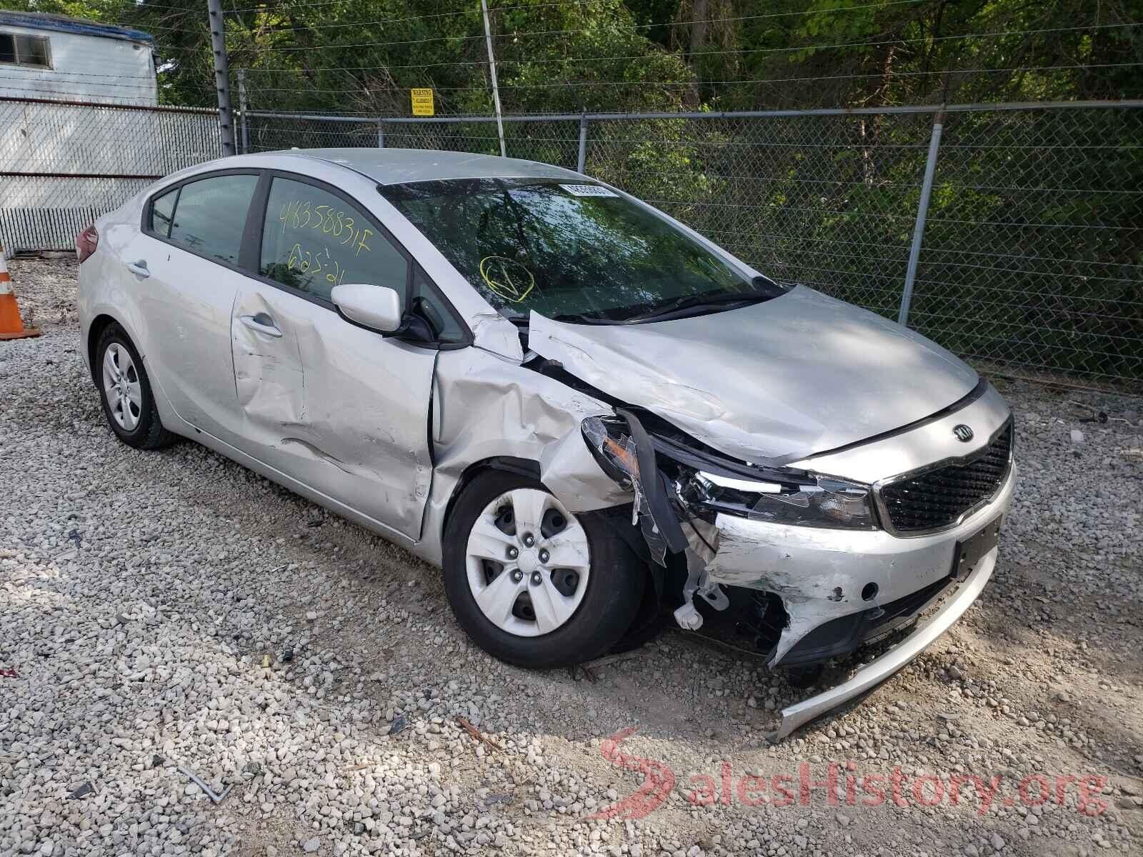 3KPFK4A73JE175276 2018 KIA FORTE