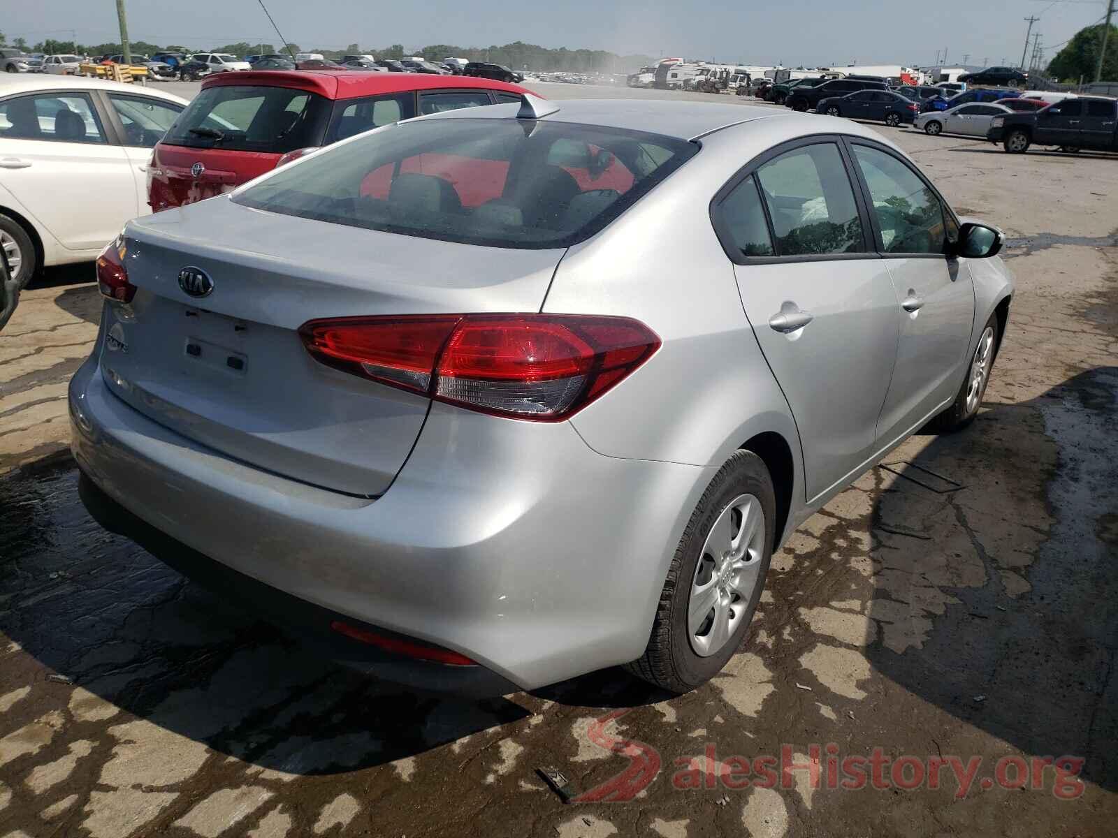 3KPFL4A75JE175986 2018 KIA FORTE