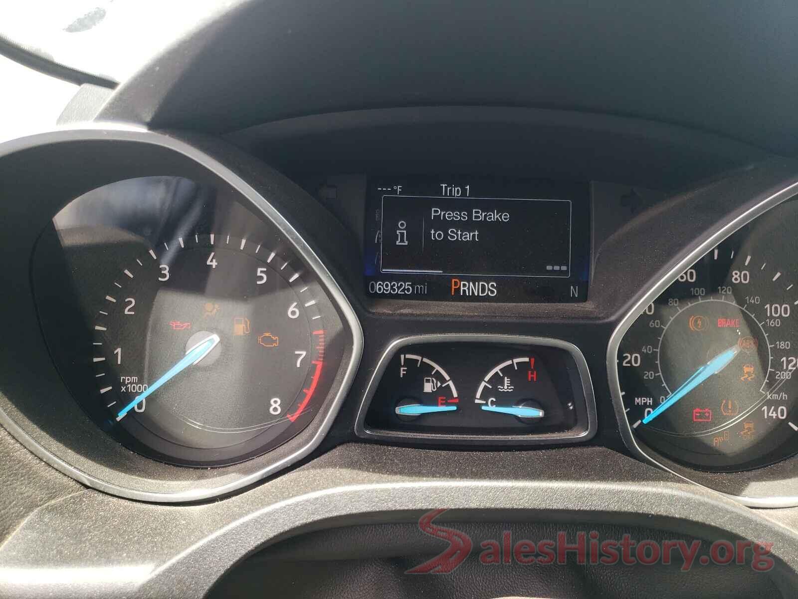 1FMCU9J91HUD80498 2017 FORD ESCAPE