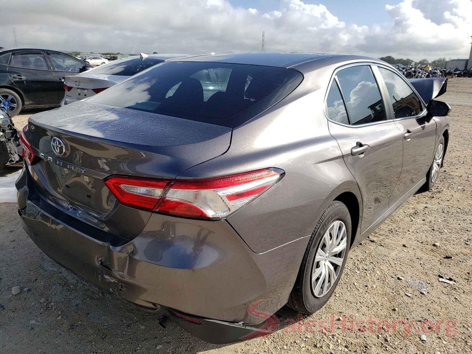 4T1B11HK7JU089153 2018 TOYOTA CAMRY