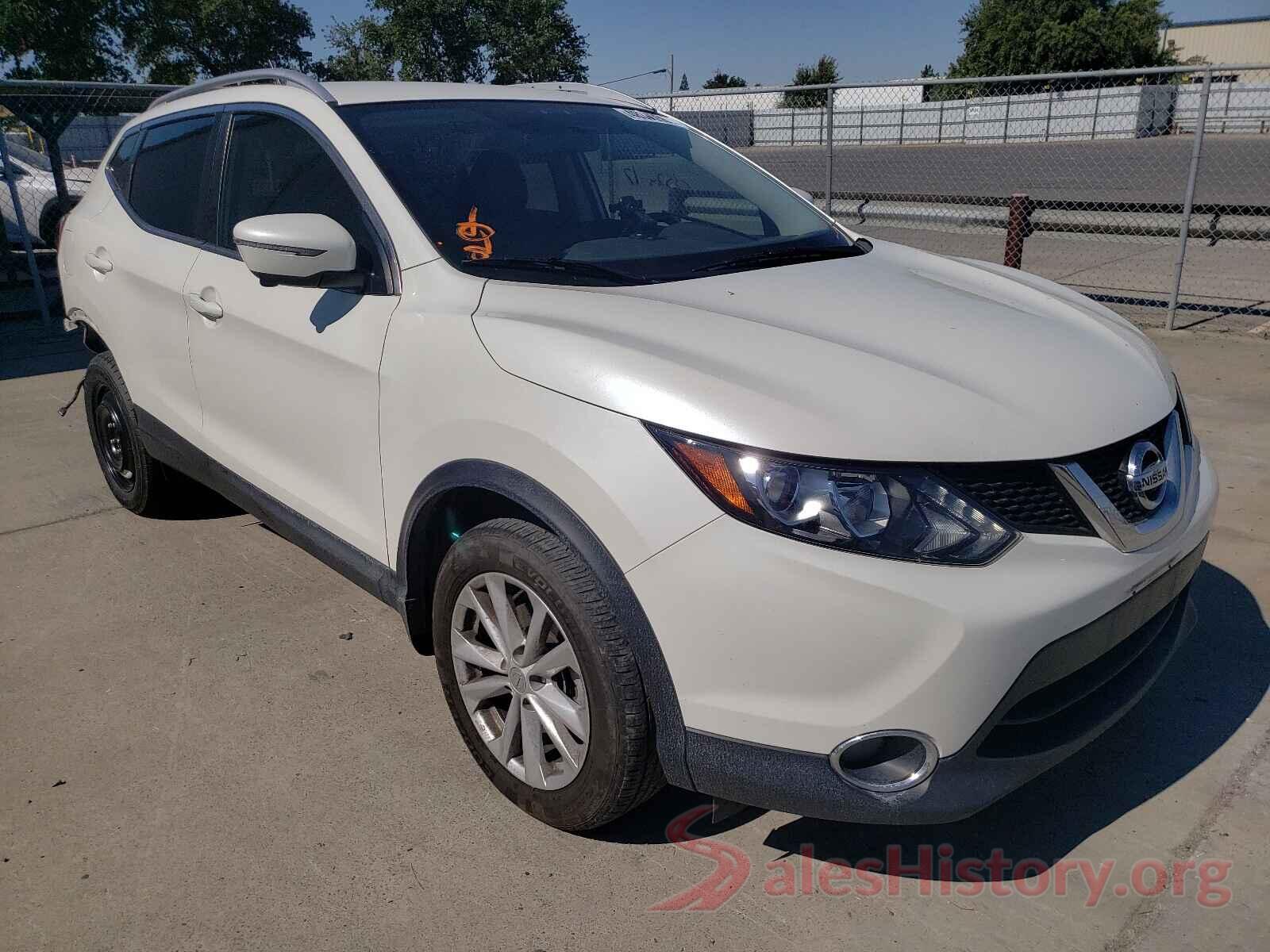 JN1BJ1CP8HW021971 2017 NISSAN ROGUE