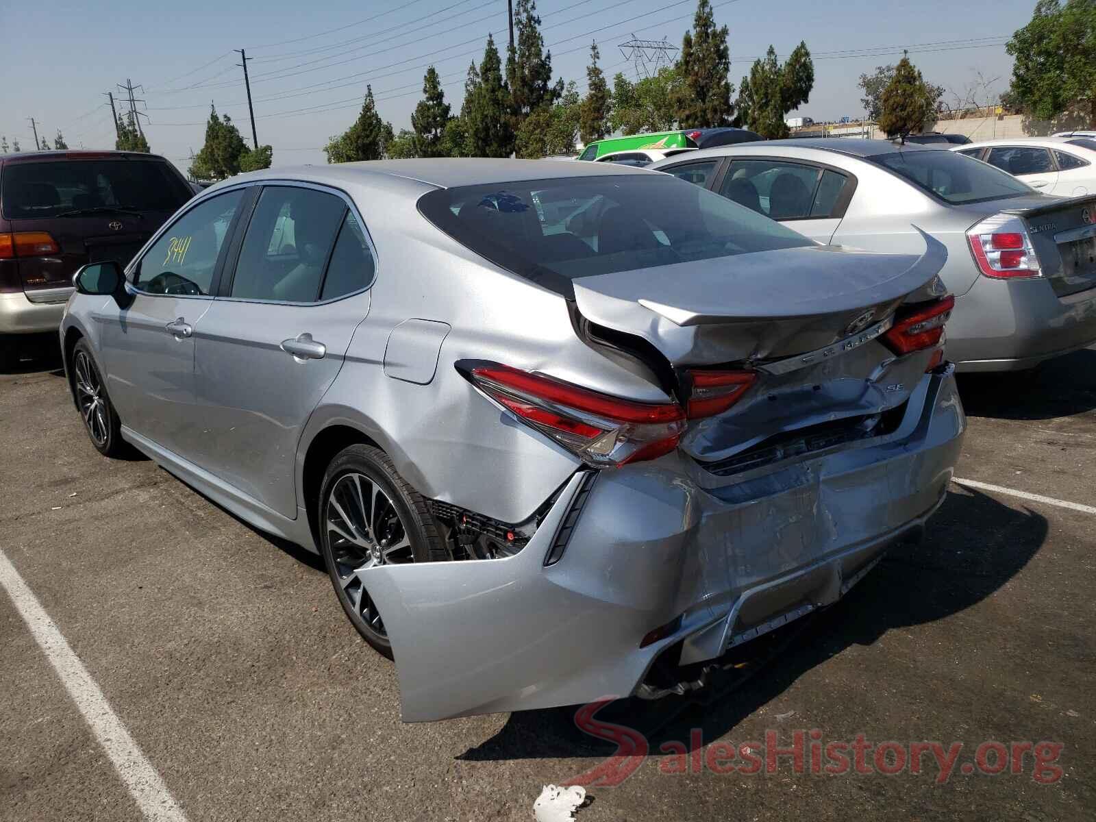 4T1B11HK0JU564576 2018 TOYOTA CAMRY