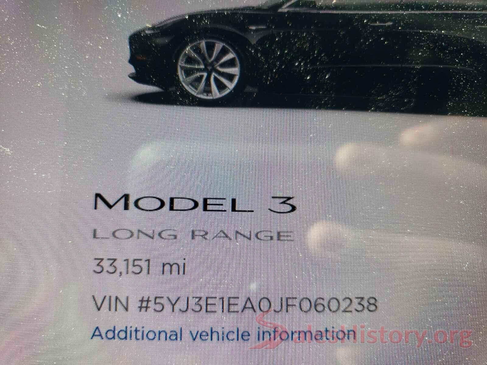 5YJ3E1EA0JF060238 2018 TESLA MODEL 3