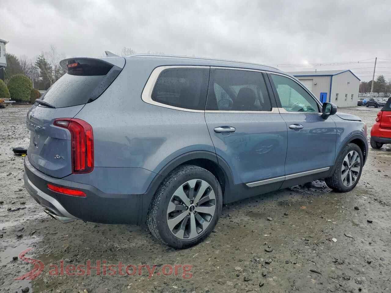 2021 KIA TELLURIDE VIN 5XYP6DHC1MG190474, right side view