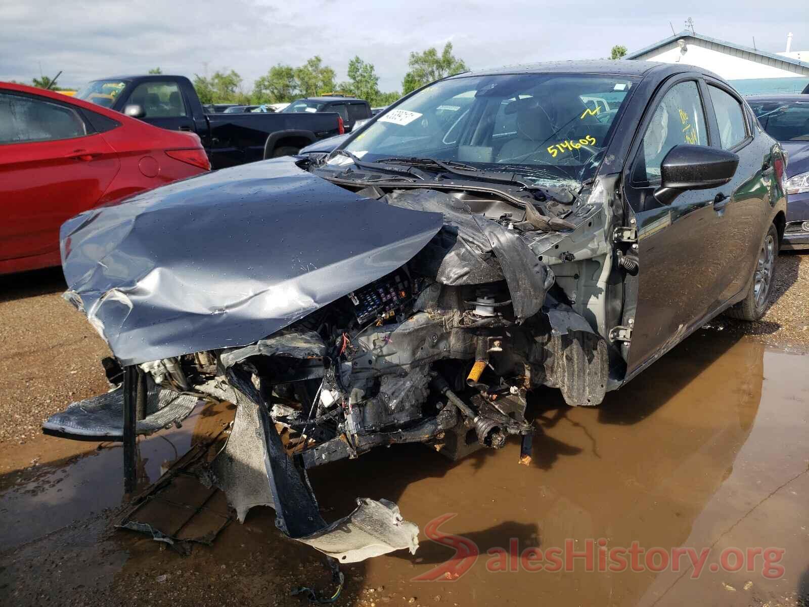 3MYDLBYV7KY514605 2019 TOYOTA YARIS