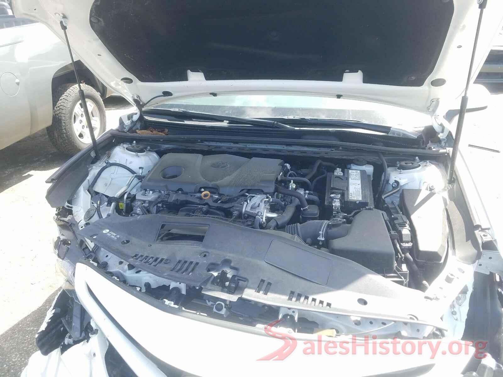 4T1B11HK0KU767517 2019 TOYOTA CAMRY