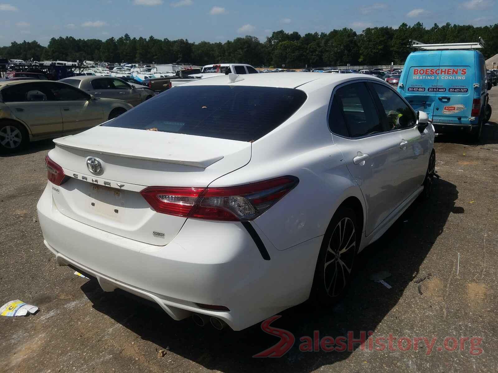 4T1B11HK0KU767517 2019 TOYOTA CAMRY