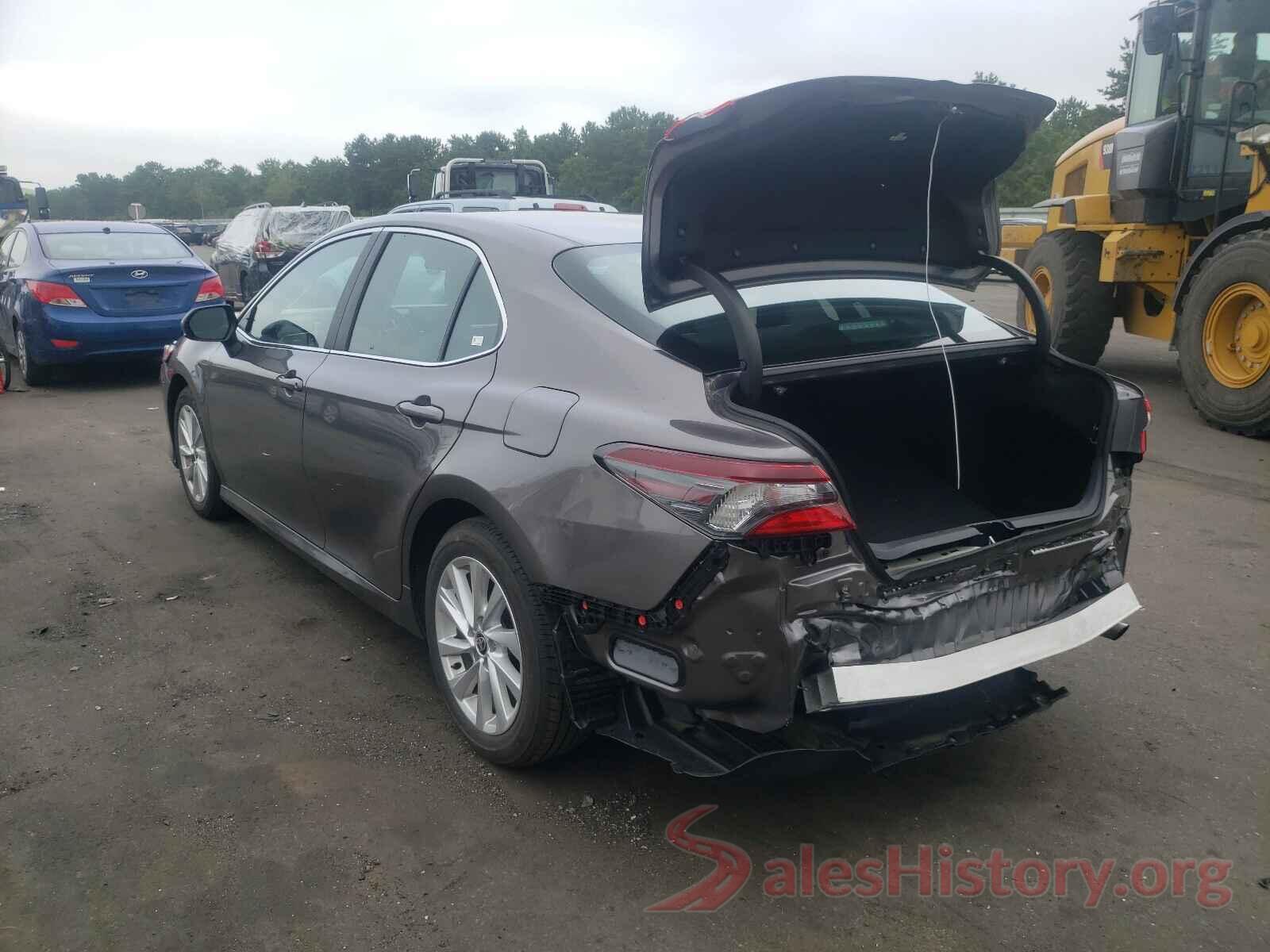 4T1C11AK9MU563848 2021 TOYOTA CAMRY