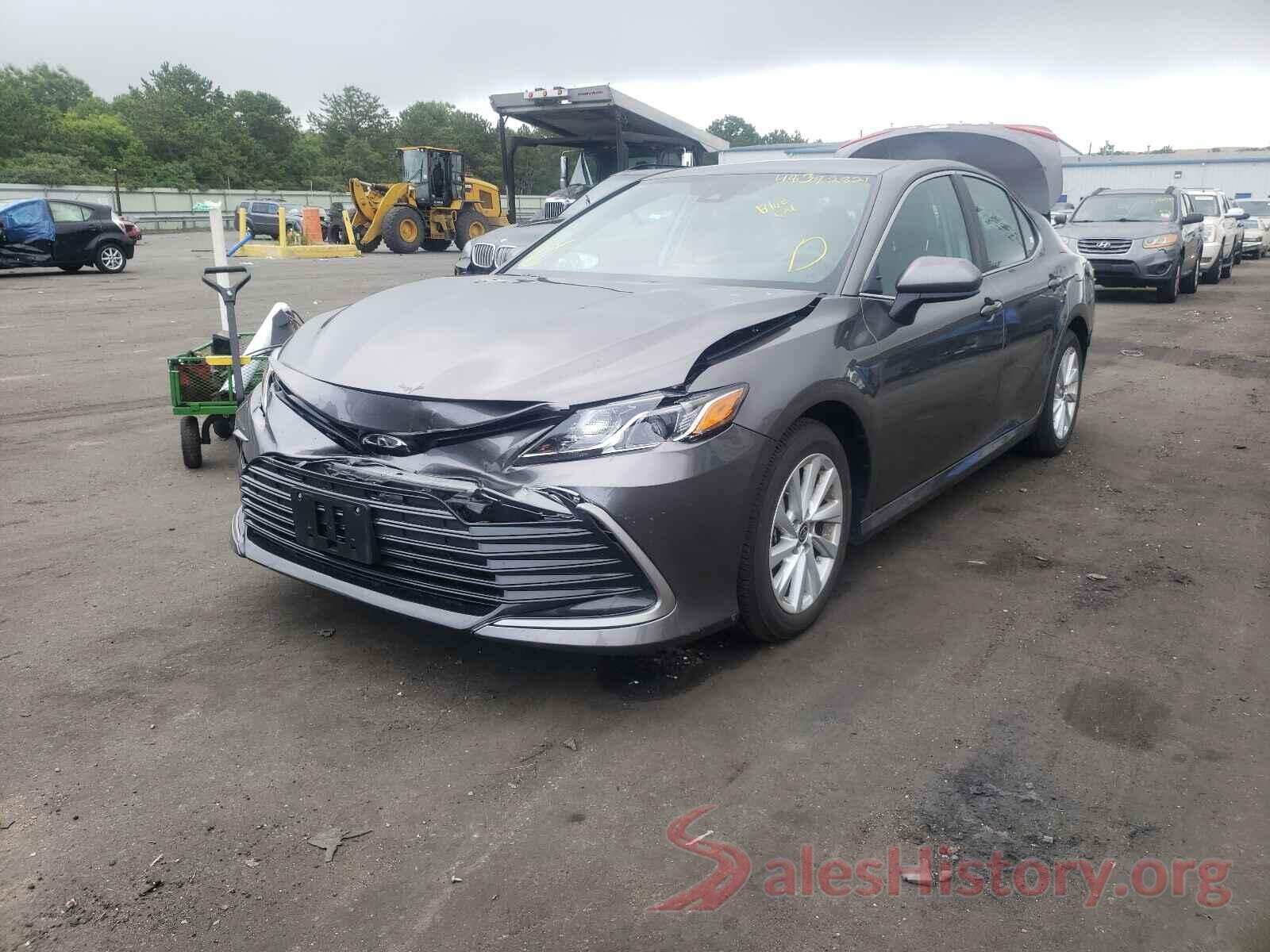 4T1C11AK9MU563848 2021 TOYOTA CAMRY