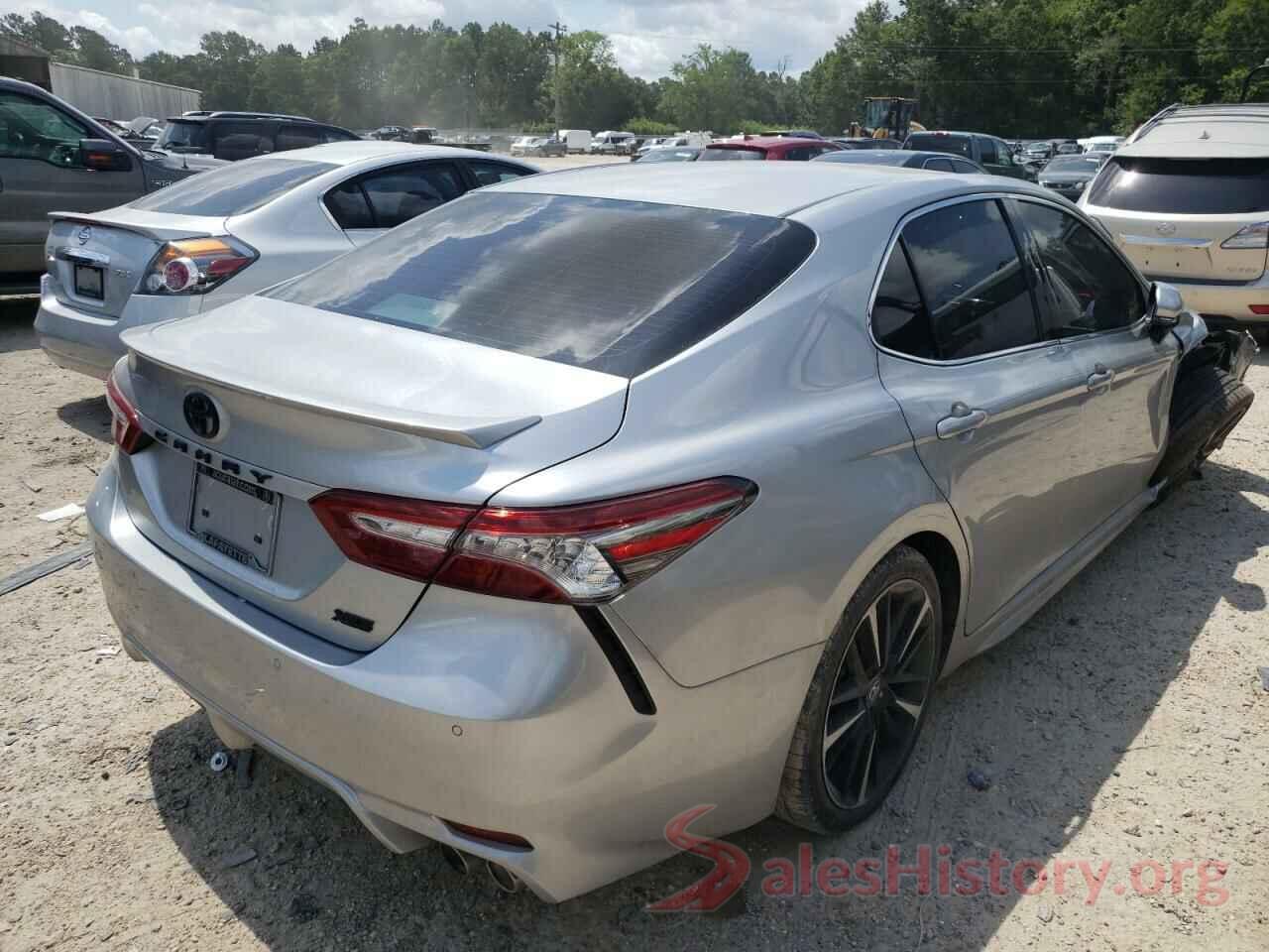 4T1B61HK5JU506013 2018 TOYOTA CAMRY