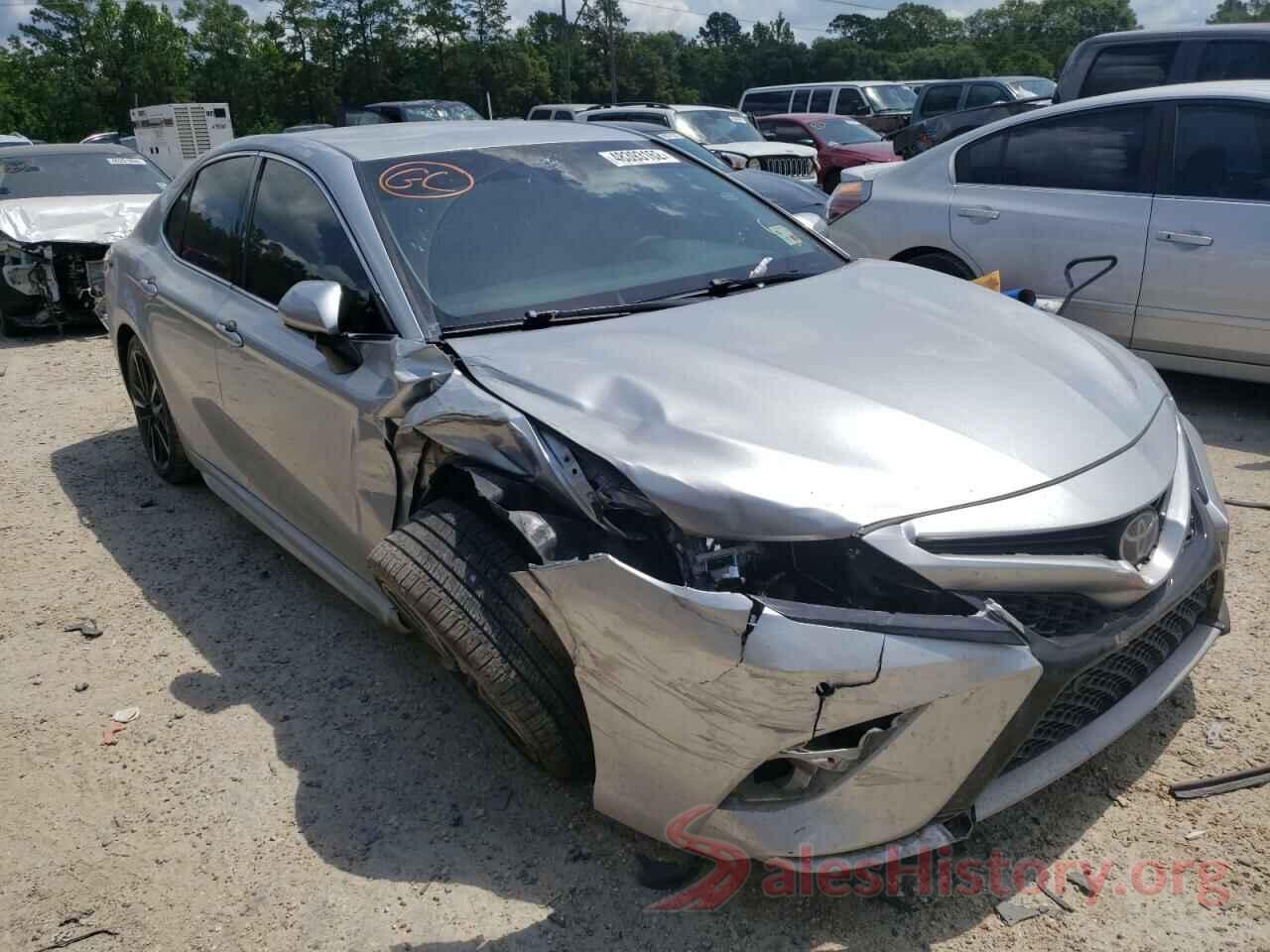 4T1B61HK5JU506013 2018 TOYOTA CAMRY