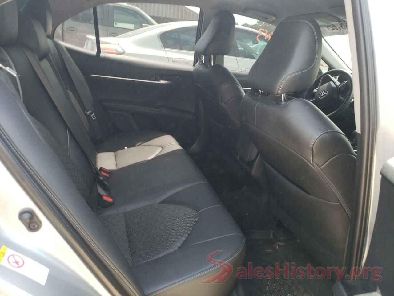 4T1B61HK5JU506013 2018 TOYOTA CAMRY