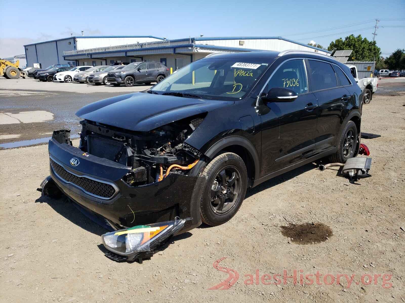 KNDCD3LD6J5148966 2018 KIA NIRO