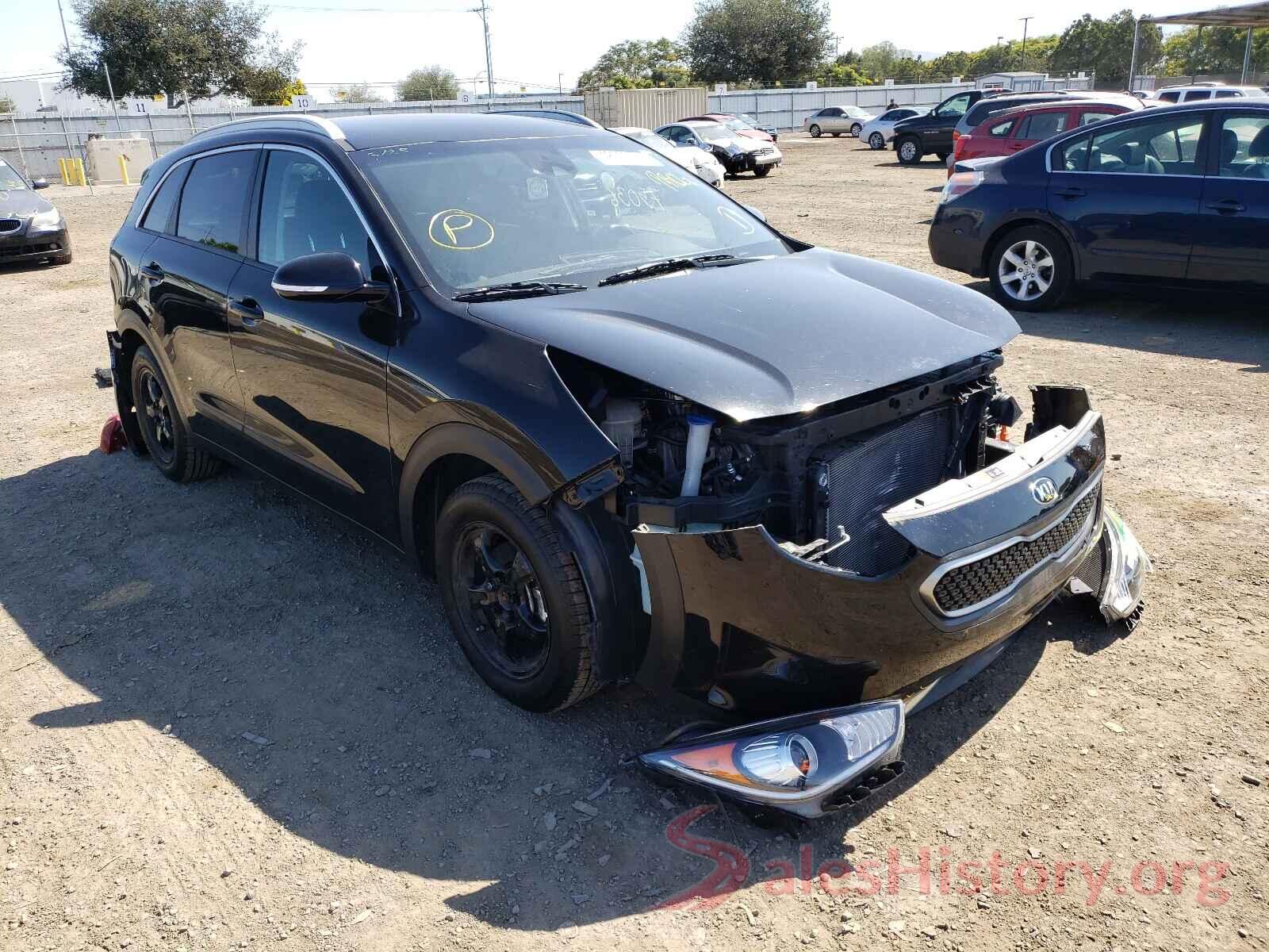 KNDCD3LD6J5148966 2018 KIA NIRO