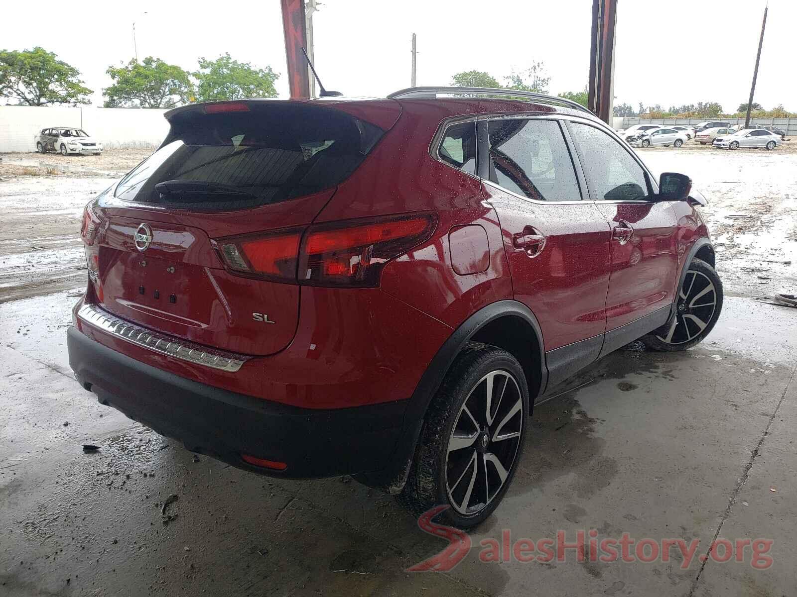 JN1BJ1CP0JW151586 2018 NISSAN ROGUE