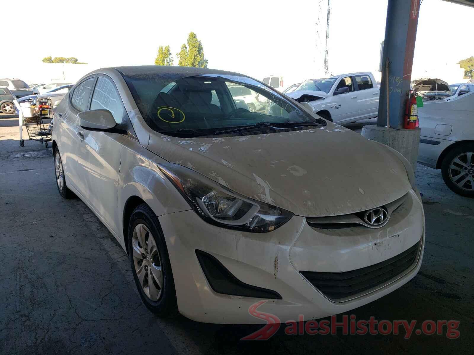 5NPDH4AE1GH663845 2016 HYUNDAI ELANTRA