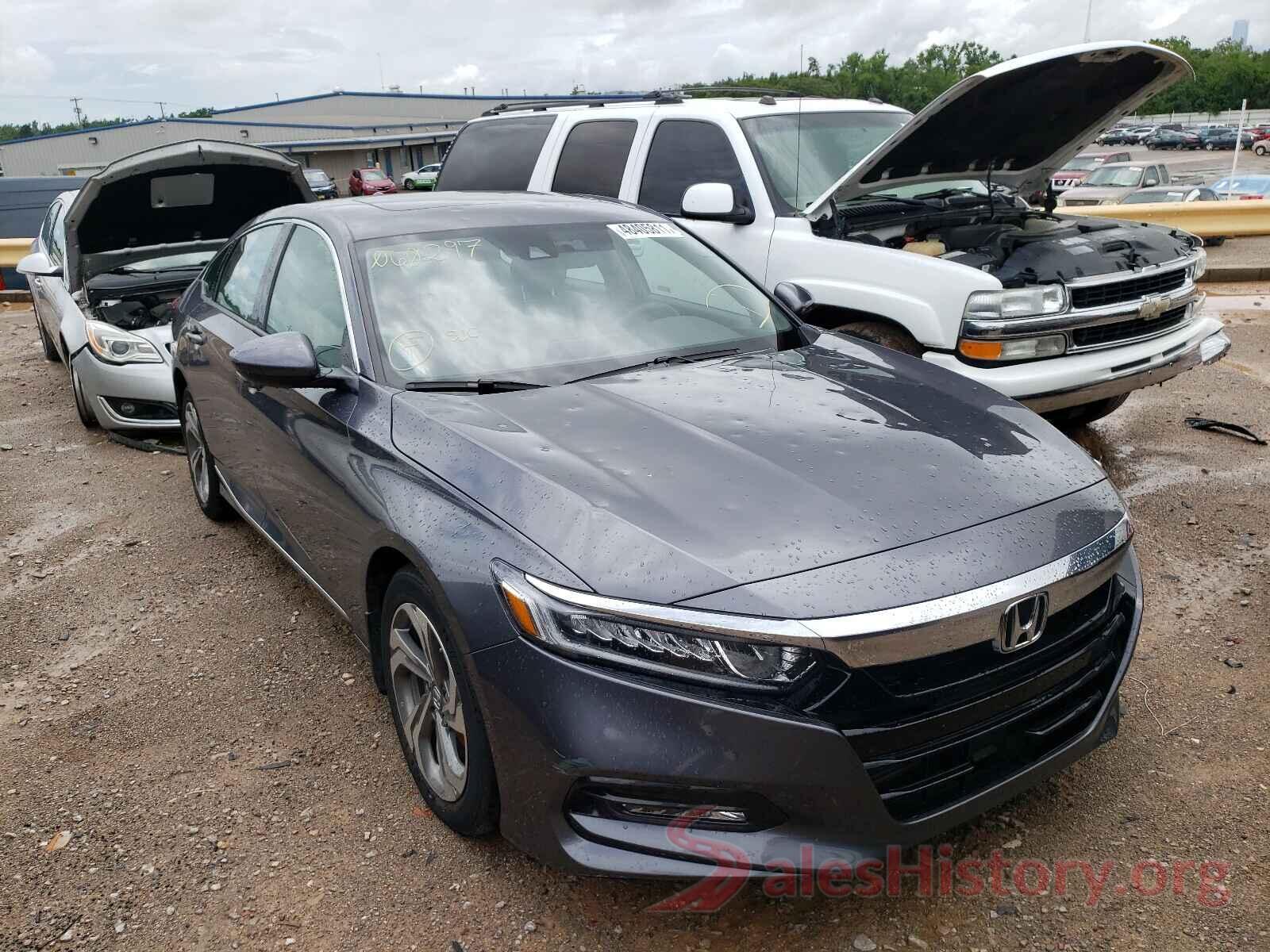 1HGCV1F41JA060297 2018 HONDA ACCORD