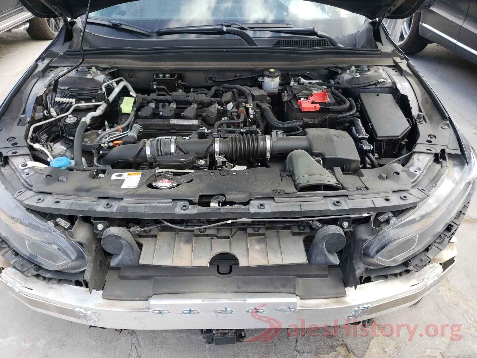 1HGCV1F11JA112386 2018 HONDA ACCORD