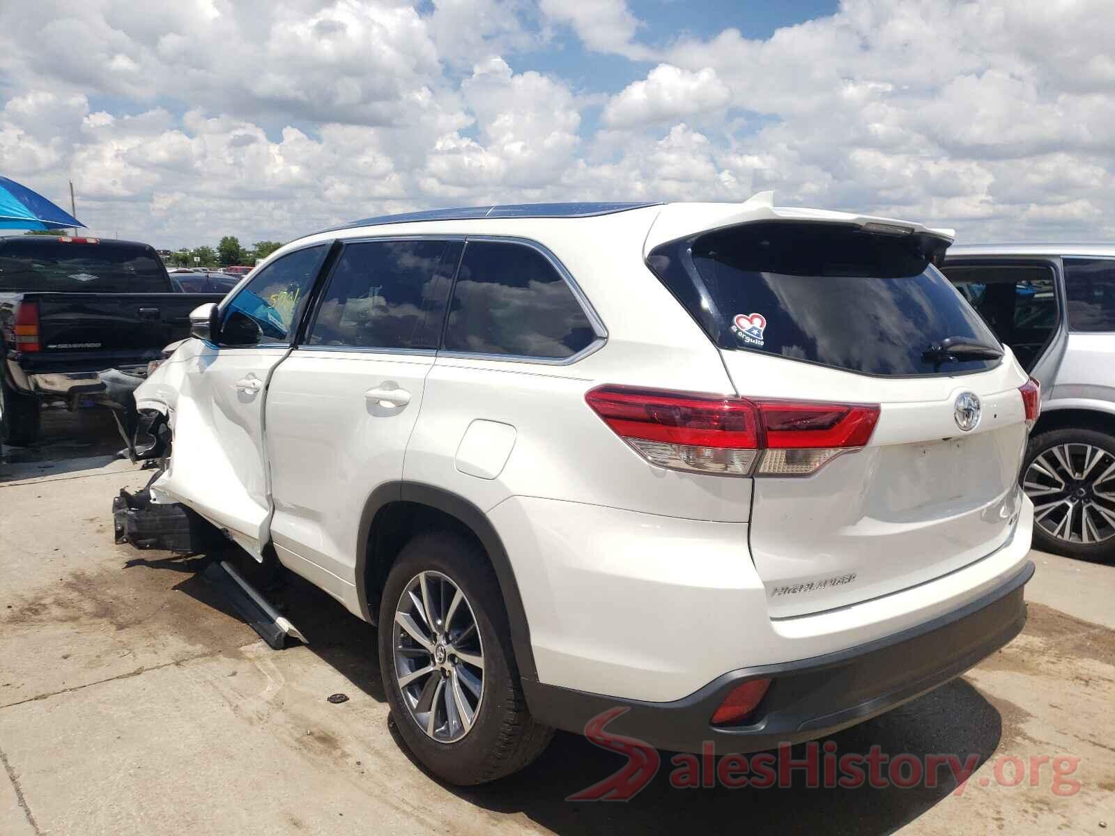 5TDKZRFH3JS528081 2018 TOYOTA HIGHLANDER