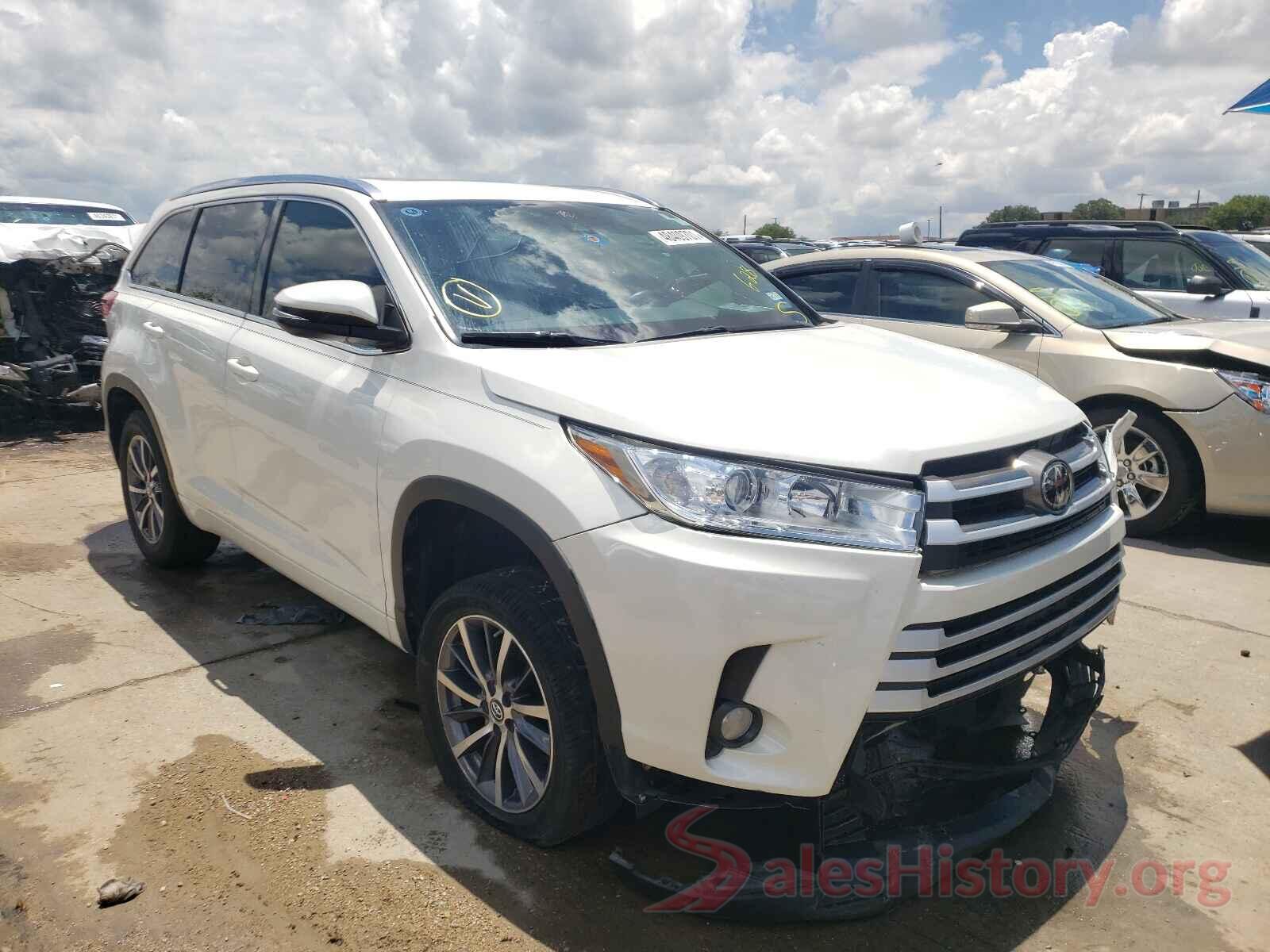 5TDKZRFH3JS528081 2018 TOYOTA HIGHLANDER