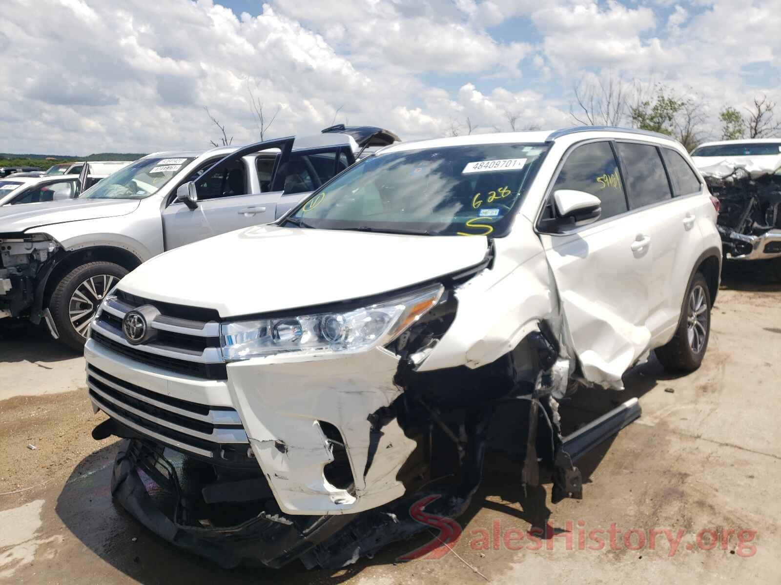 5TDKZRFH3JS528081 2018 TOYOTA HIGHLANDER