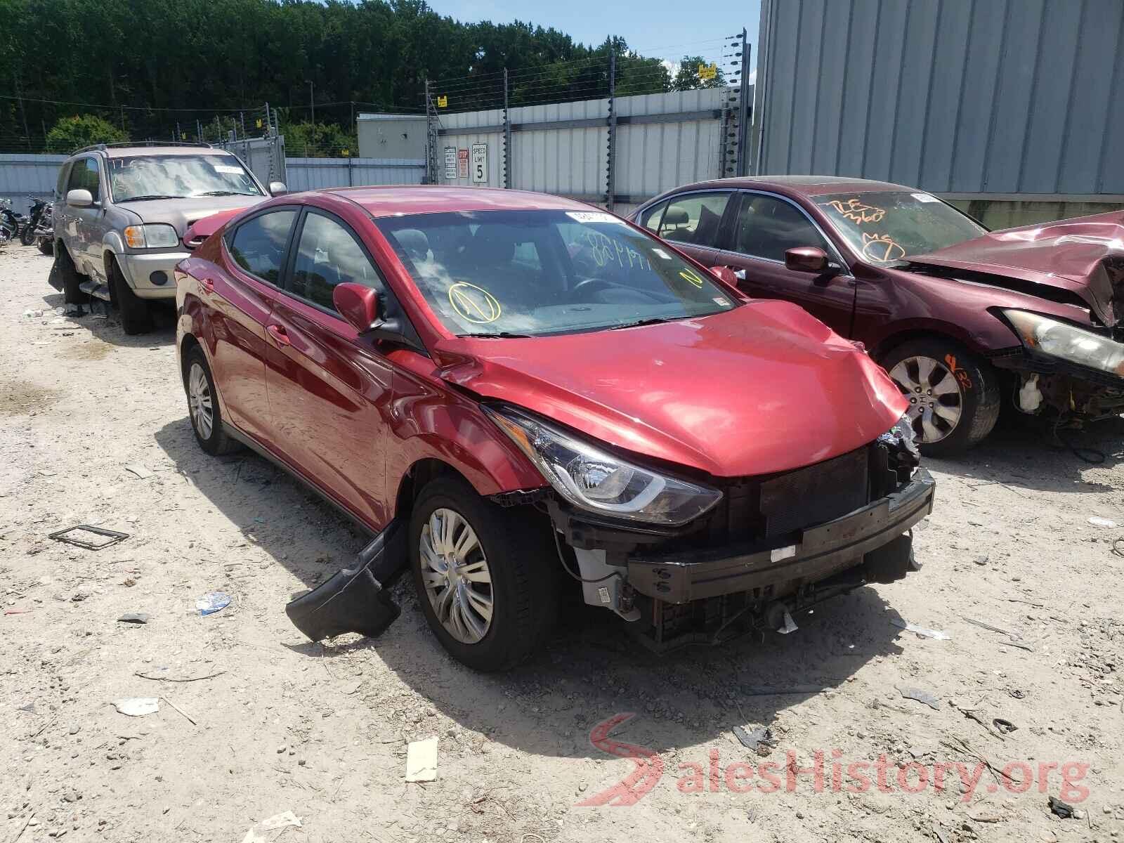 5NPDH4AE9GH693692 2016 HYUNDAI ELANTRA