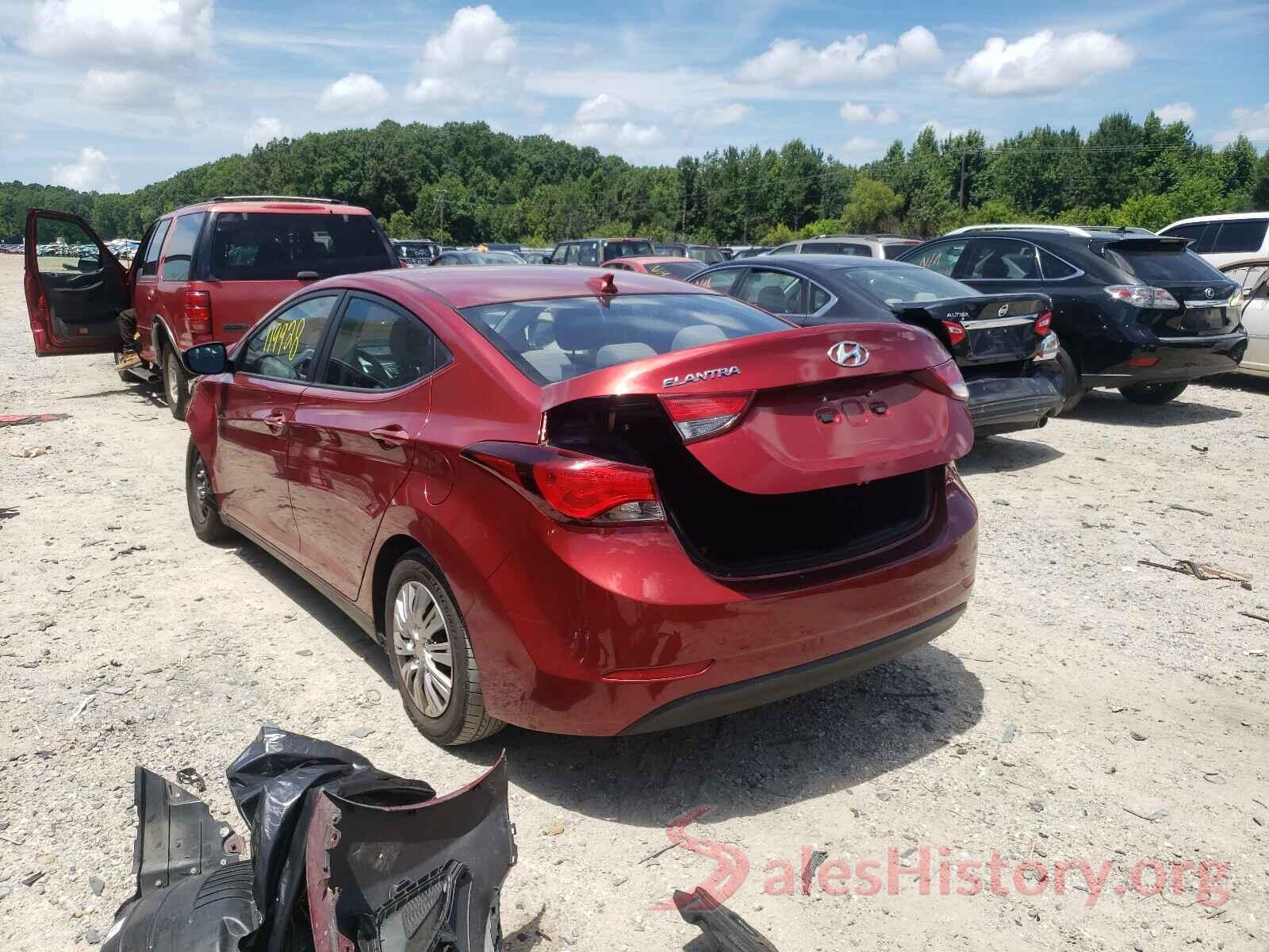 5NPDH4AE9GH693692 2016 HYUNDAI ELANTRA