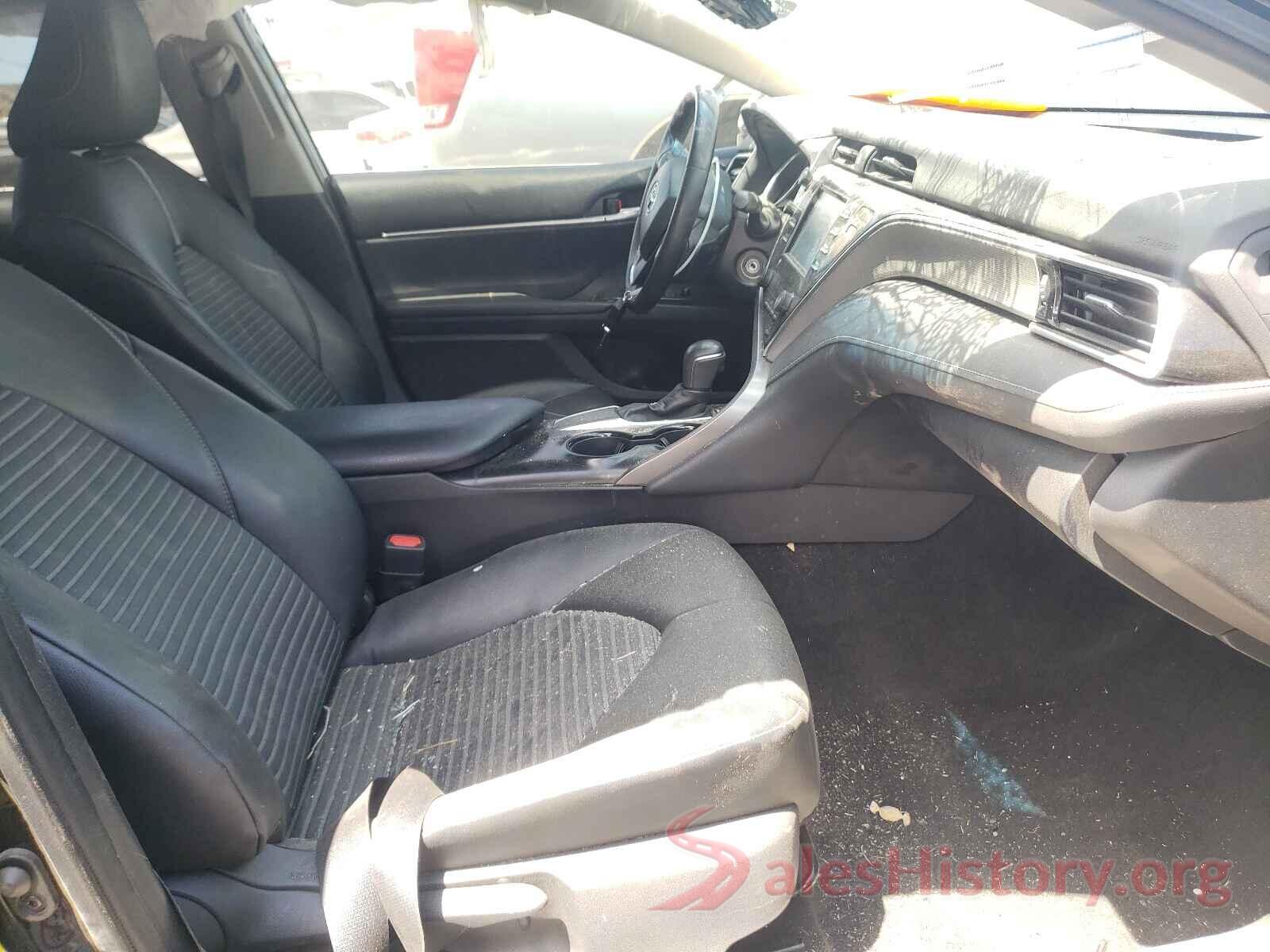 4T1B11HK7JU098970 2018 TOYOTA CAMRY