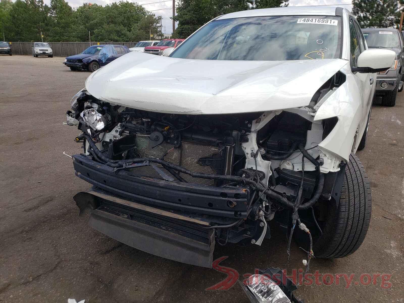 KNMAT2MV2HP500922 2017 NISSAN ROGUE