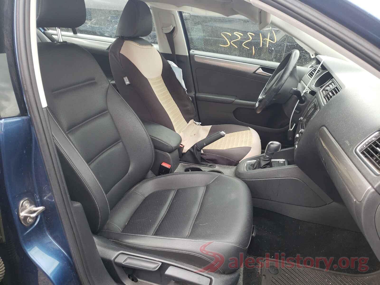 3VWDB7AJXJM260302 2018 VOLKSWAGEN JETTA