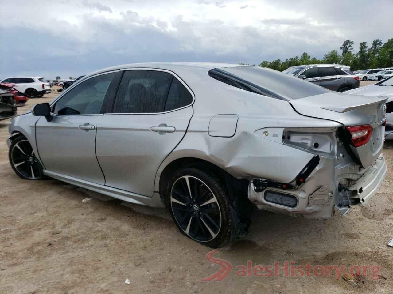 4T1B61HK5JU009432 2018 TOYOTA CAMRY