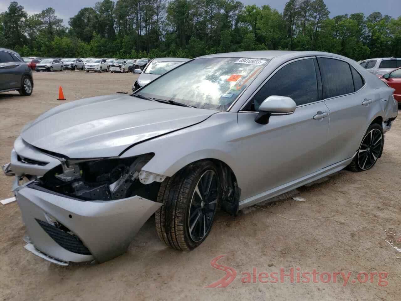 4T1B61HK5JU009432 2018 TOYOTA CAMRY