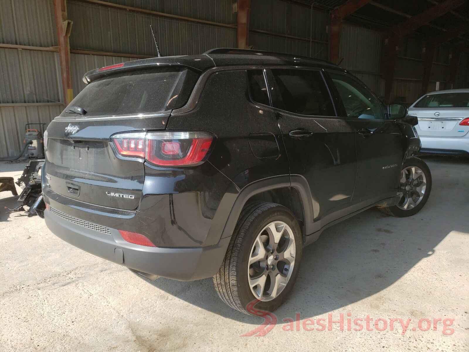 3C4NJDCB8JT252574 2018 JEEP COMPASS