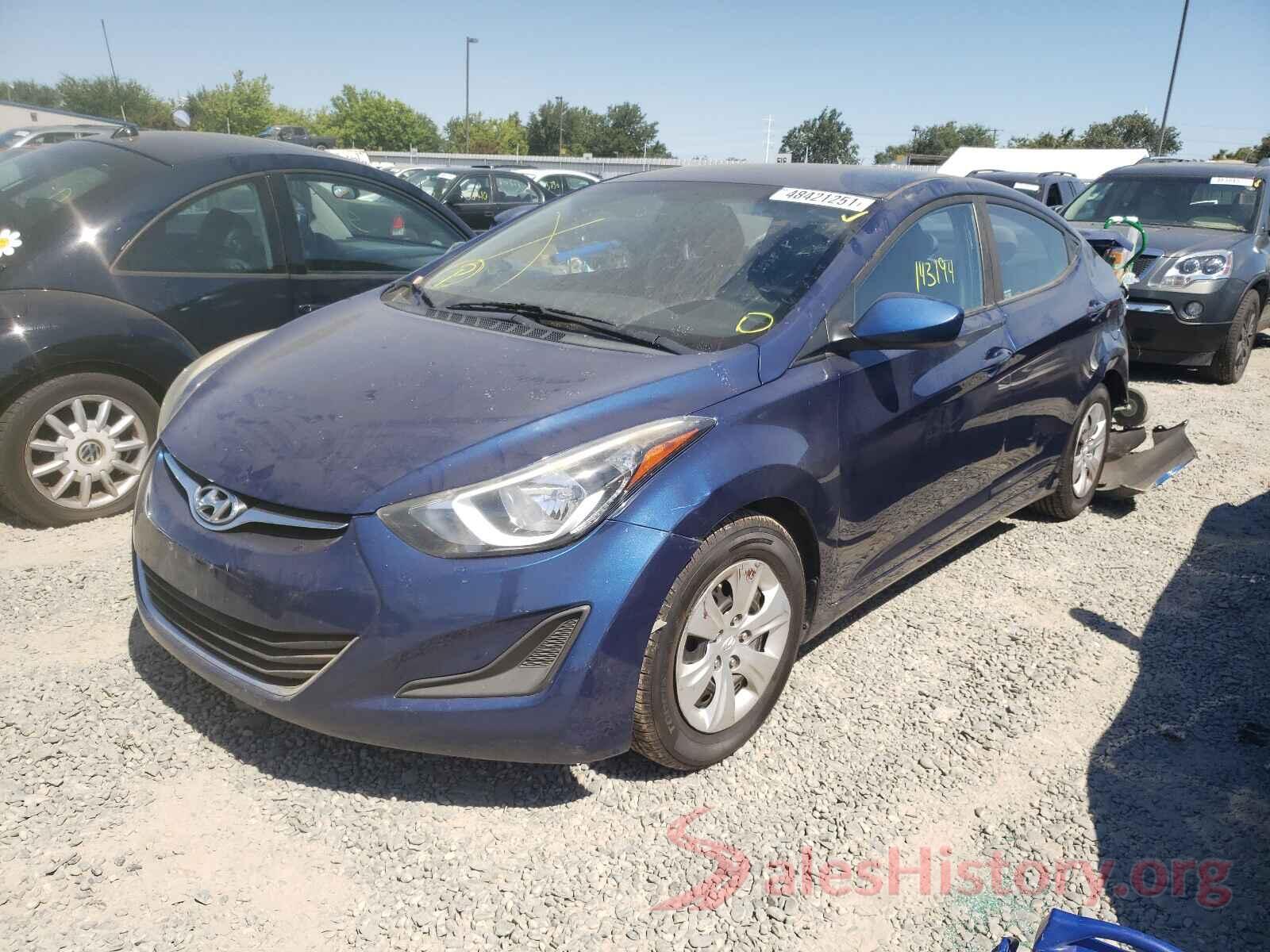 5NPDH4AE9GH749372 2016 HYUNDAI ELANTRA