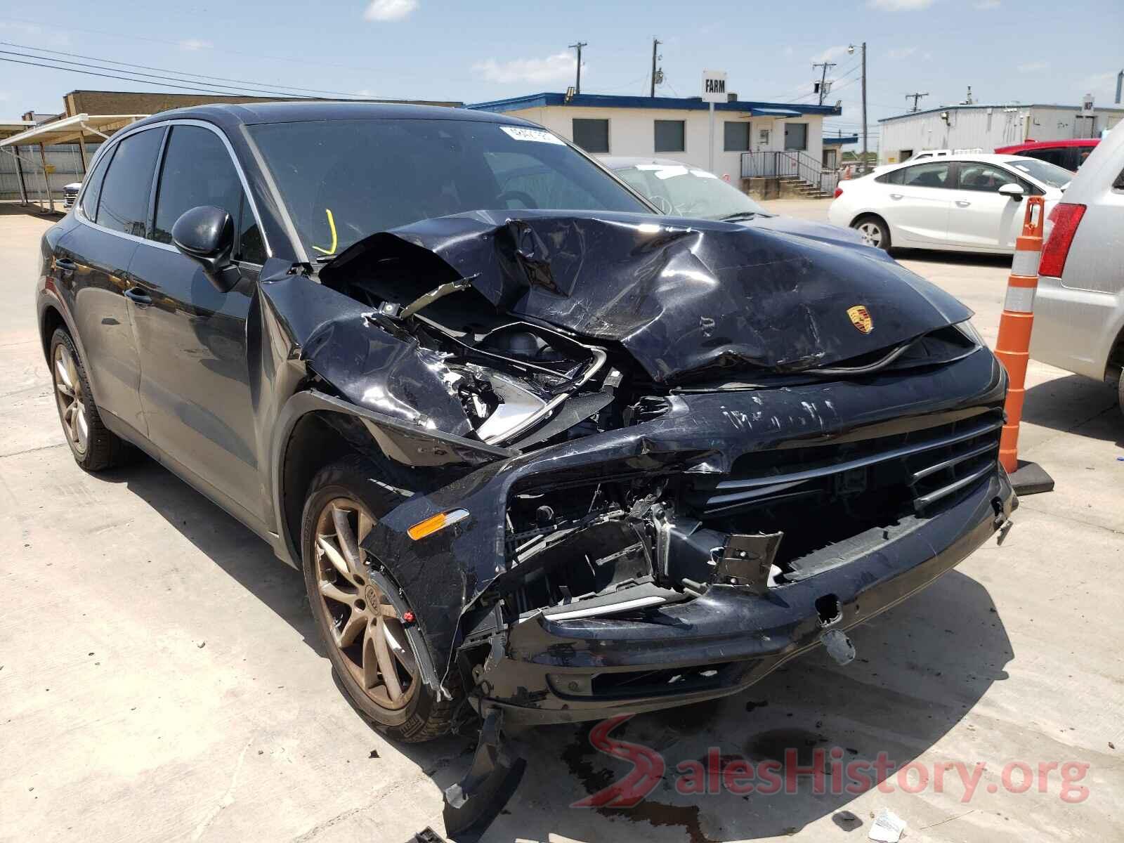 WP1AA2AY6KDA00760 2019 PORSCHE CAYENNE